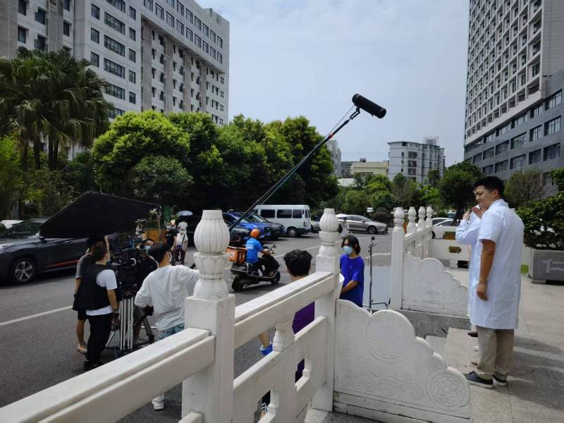 甘德县广告片拍摄公司低成本实现高规格制作的诀窍